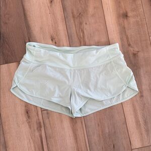 Lululemon Speed Up short, 2.5” inseam, lowrise, 10